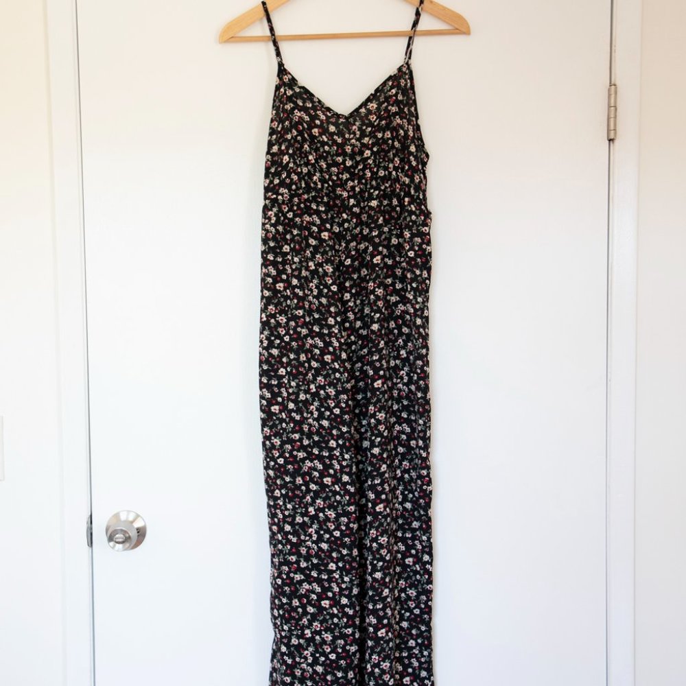 Floral jumpsuit | maternity jumpsuit
